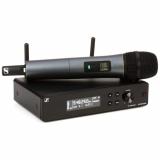 Sistema inalámbrico XS con transmisor de micrófono de mano SKM 865-XSW y receptor para montaje en rack EM-XSW 2 - Rango A (548-572MHz)