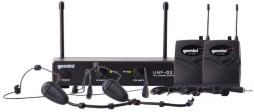 Banda S78 (863.05+864.75 MHz). Sistema UHF Doble de frecuencia fija. Cápsulas para cintillo/solapa, transmisores de petaca, receptor de sobremesa. Diademas y clips de montaje incluidos. 
